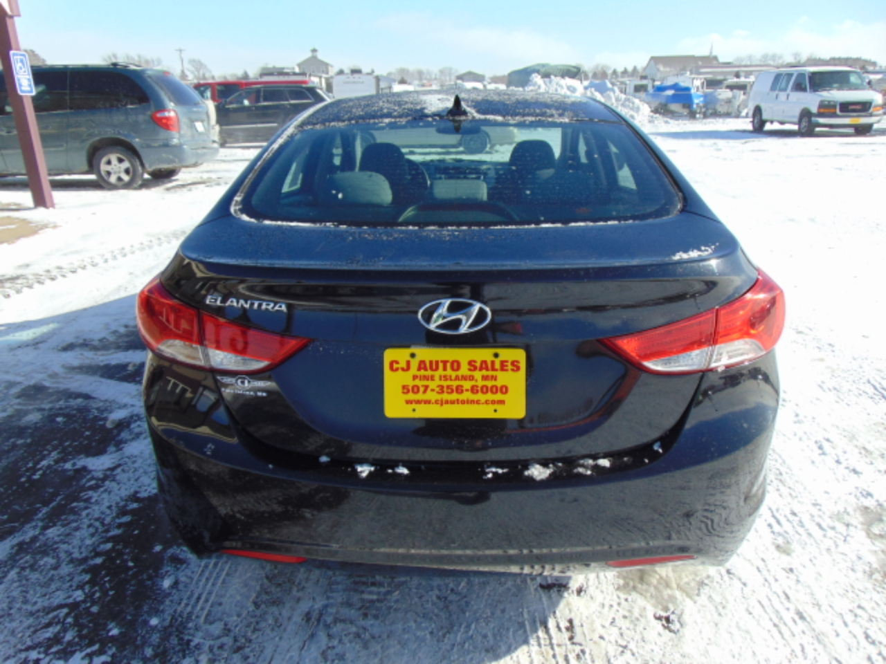 Hyundai Elantra Limited 2012