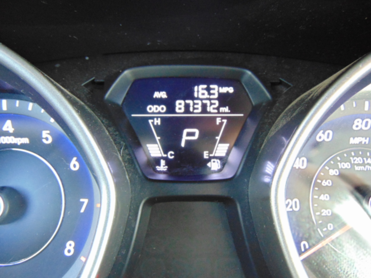 Hyundai Elantra Limited 2012