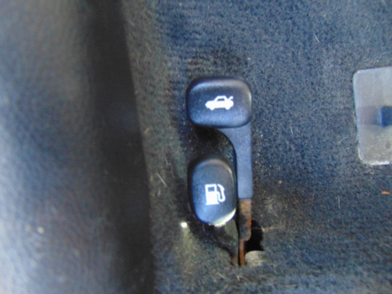 Hyundai Elantra Limited 2012