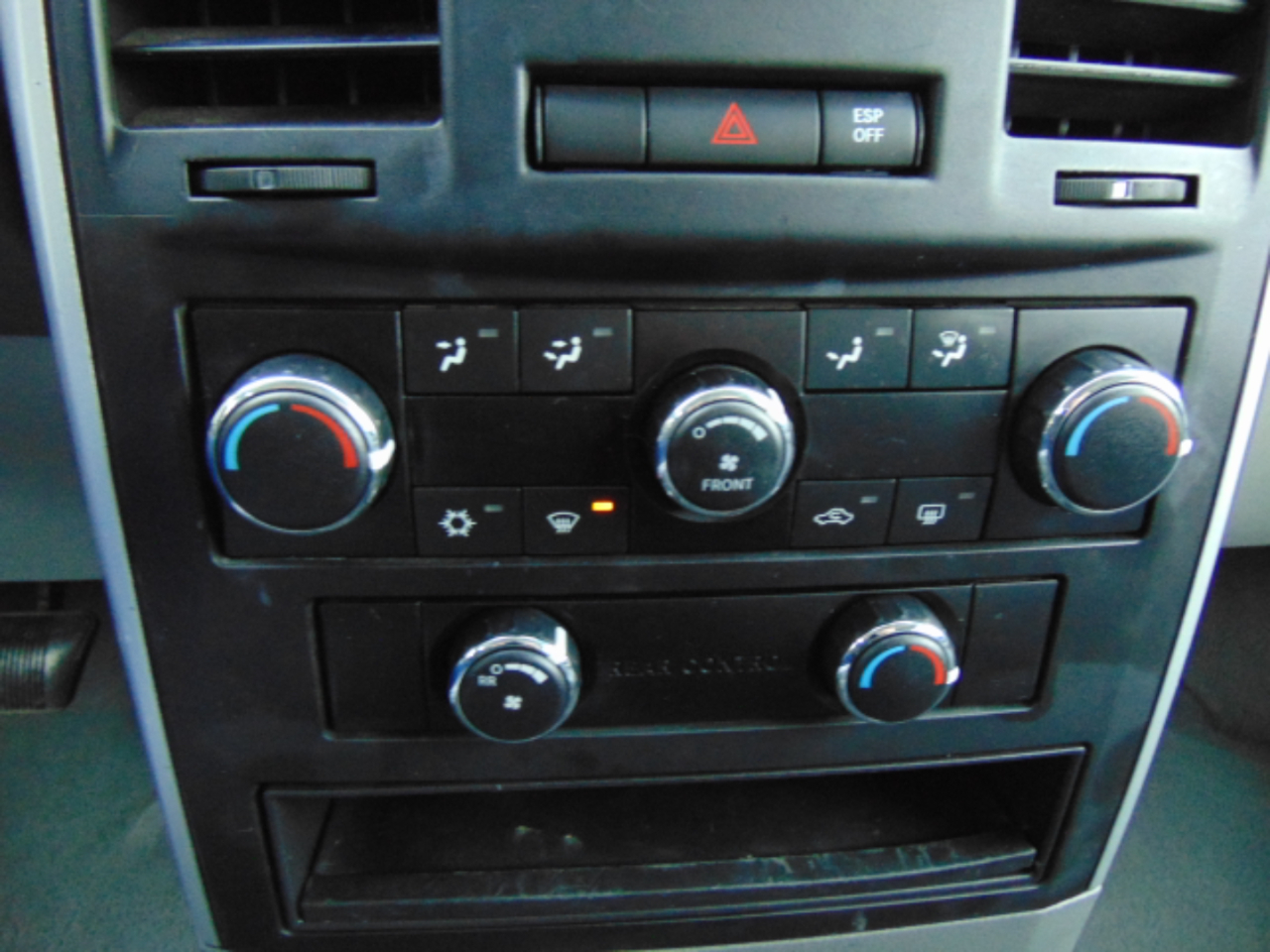 Dodge Grand Caravan SXT 2009