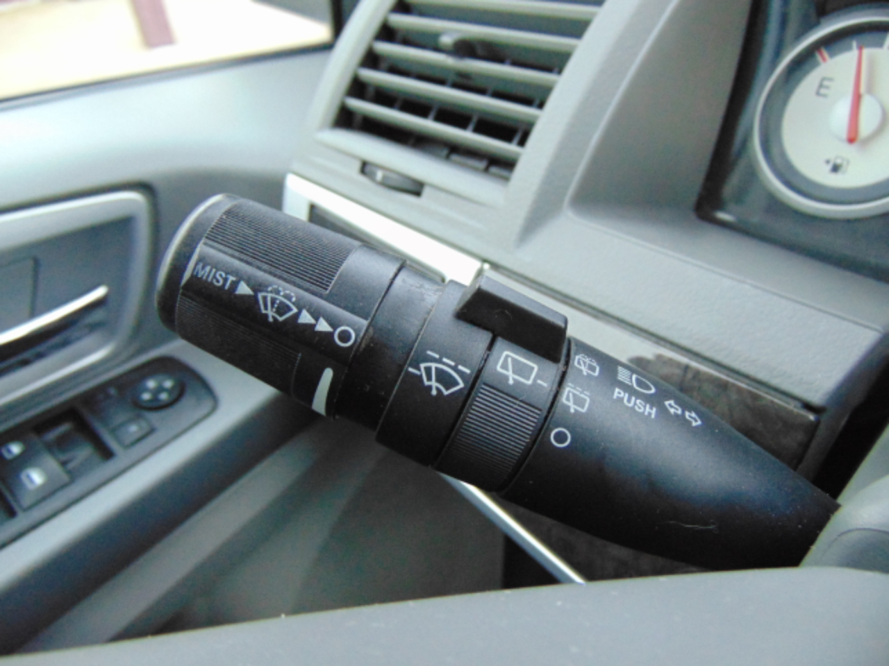 Dodge Grand Caravan SXT 2009