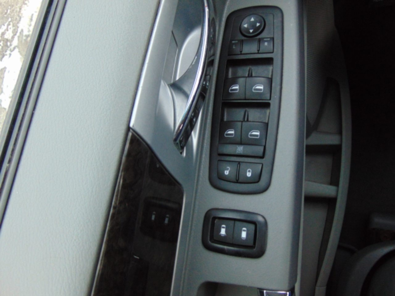 Dodge Grand Caravan SXT 2009