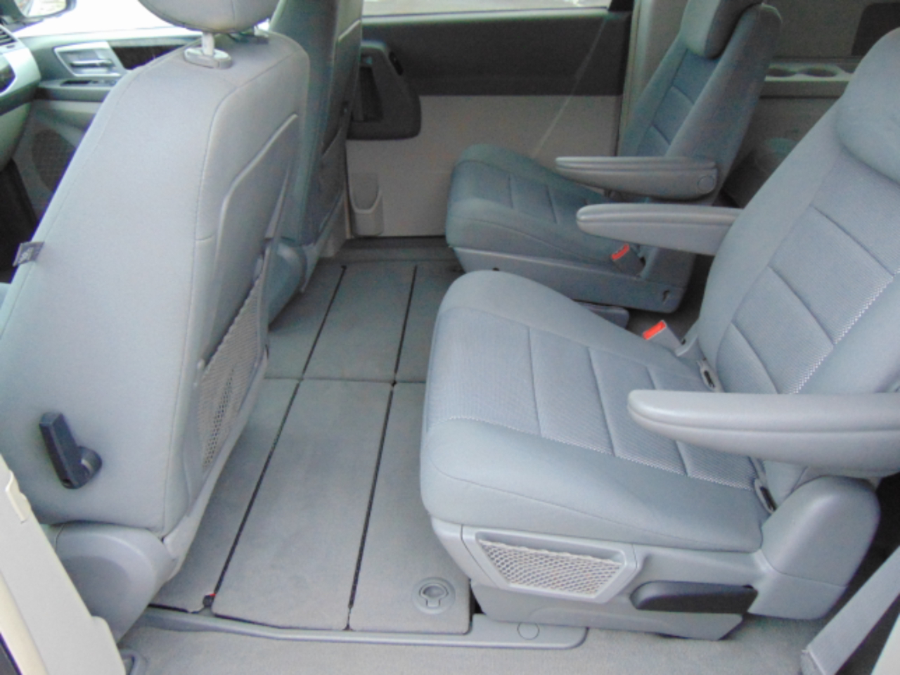 Dodge Grand Caravan SXT 2009