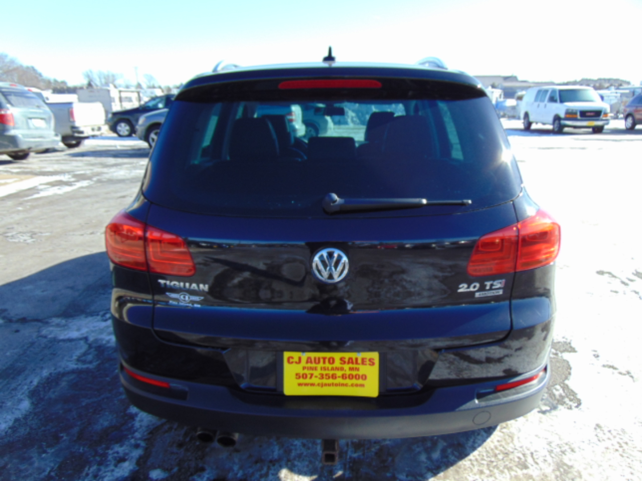 Volkswagen Tiguan S 4Motion 2012