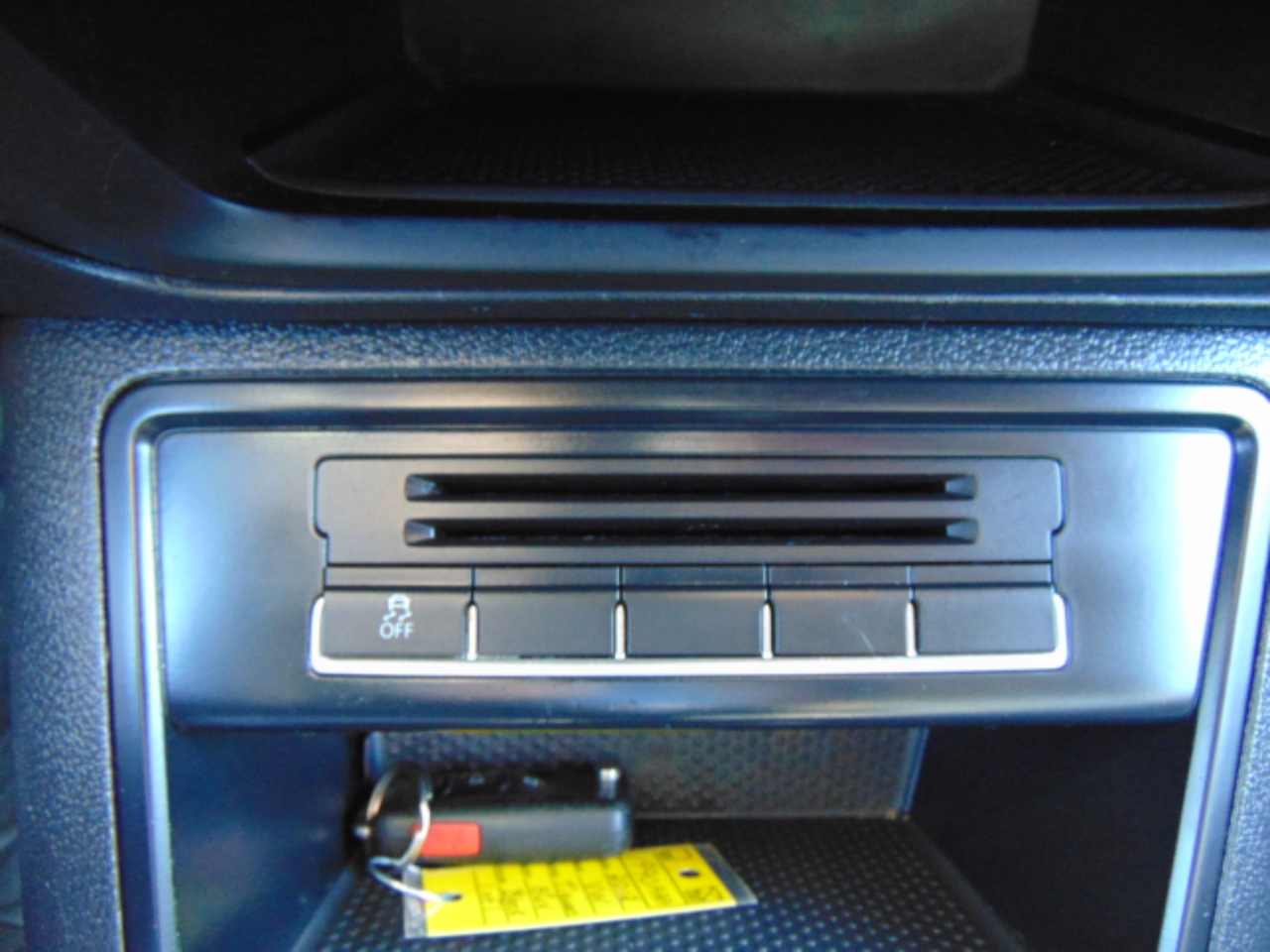 Volkswagen Tiguan S 4Motion 2012