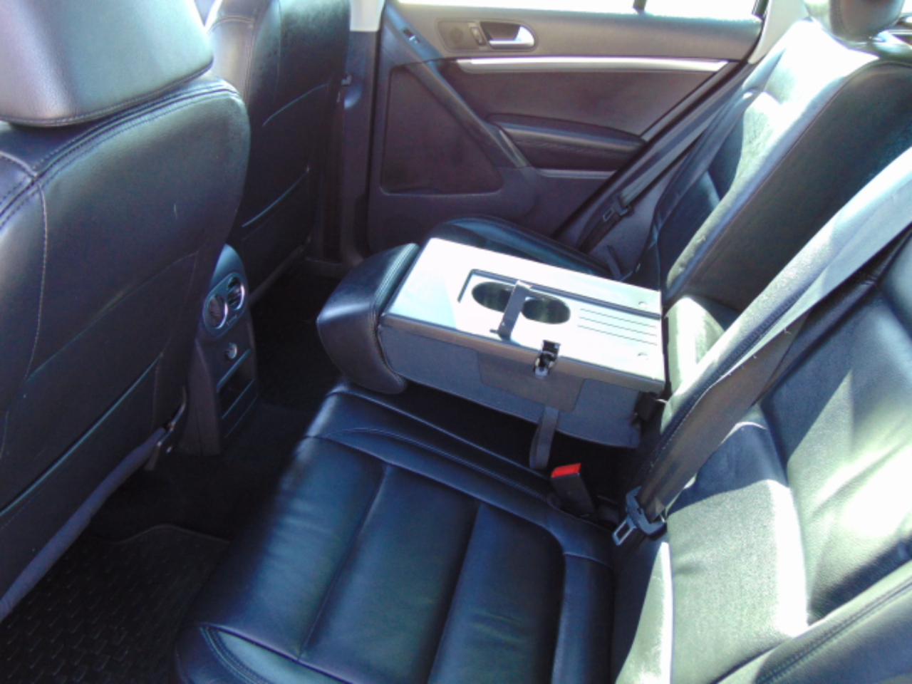 Volkswagen Tiguan S 4Motion 2012