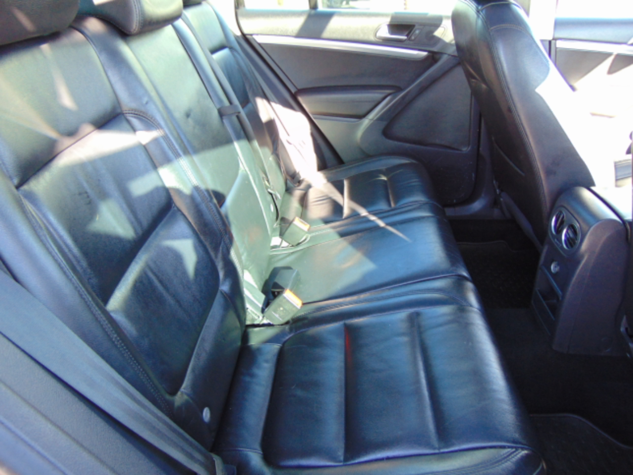 Volkswagen Tiguan S 4Motion 2012