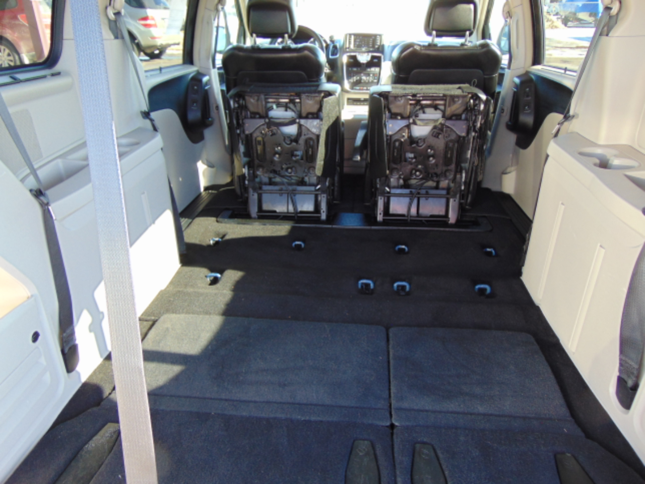 Chrysler Town & Country Limited Platinum 2015