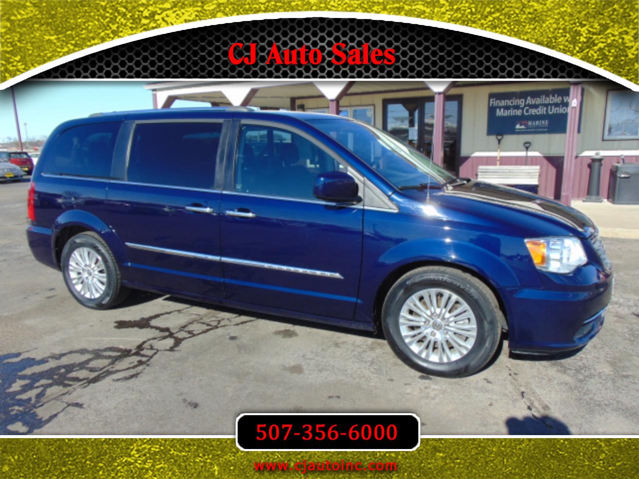 2015 Chrysler Town & Country Limited Platinum