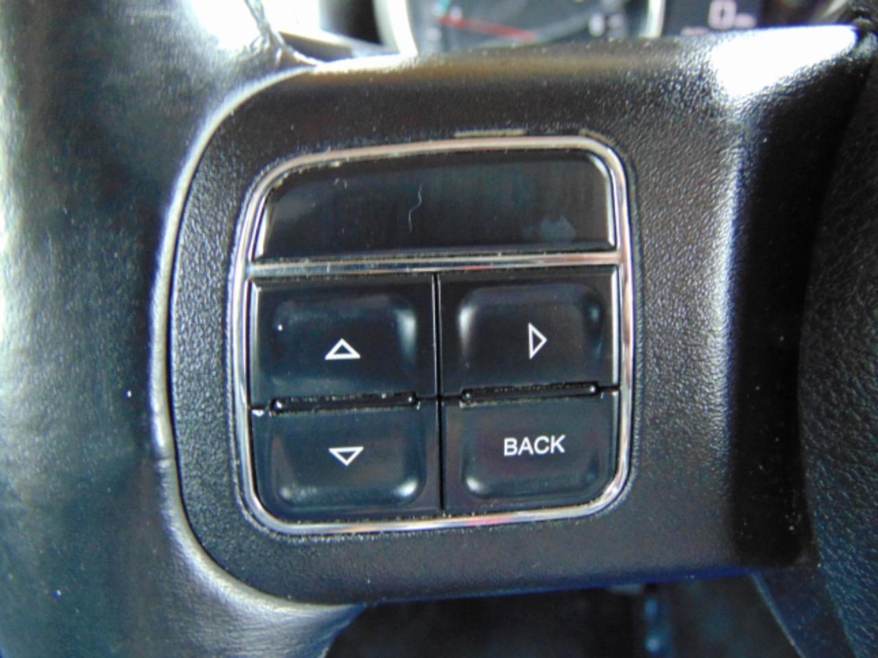 Jeep Grand Cherokee Laredo 4WD 2011