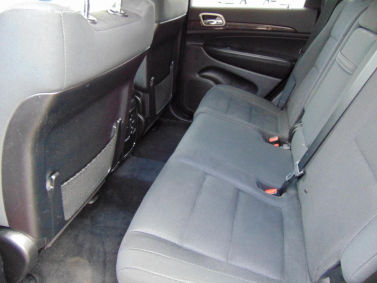 Jeep Grand Cherokee Laredo 4WD 2011