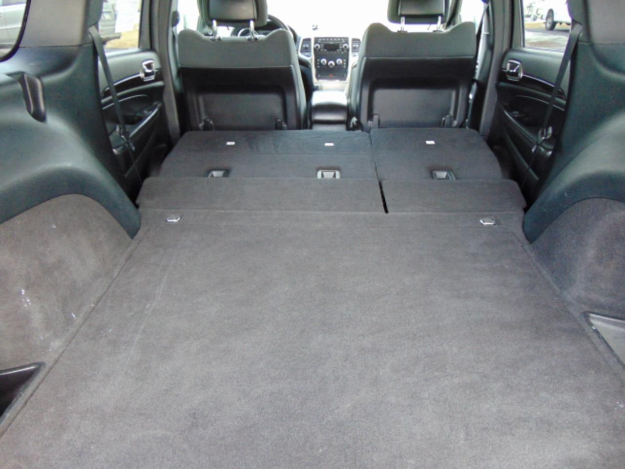 Jeep Grand Cherokee Laredo 4WD 2011