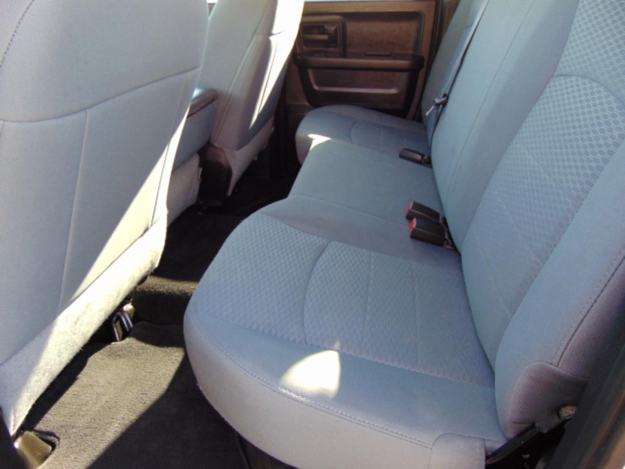 RAM 1500 Tradesman Quad Cab 2WD 2016