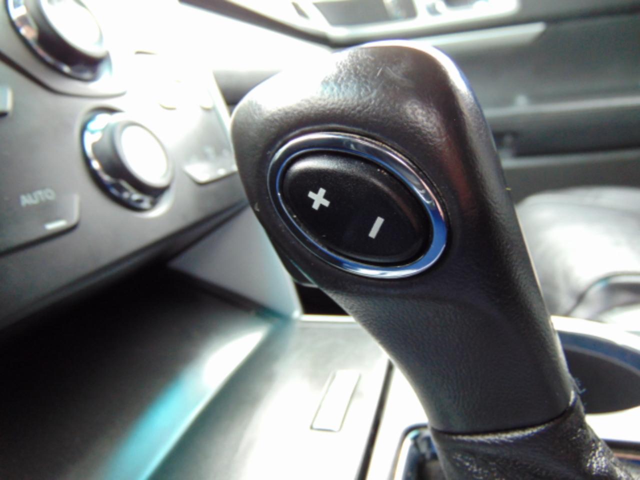 Ford Explorer XLT FWD 2012