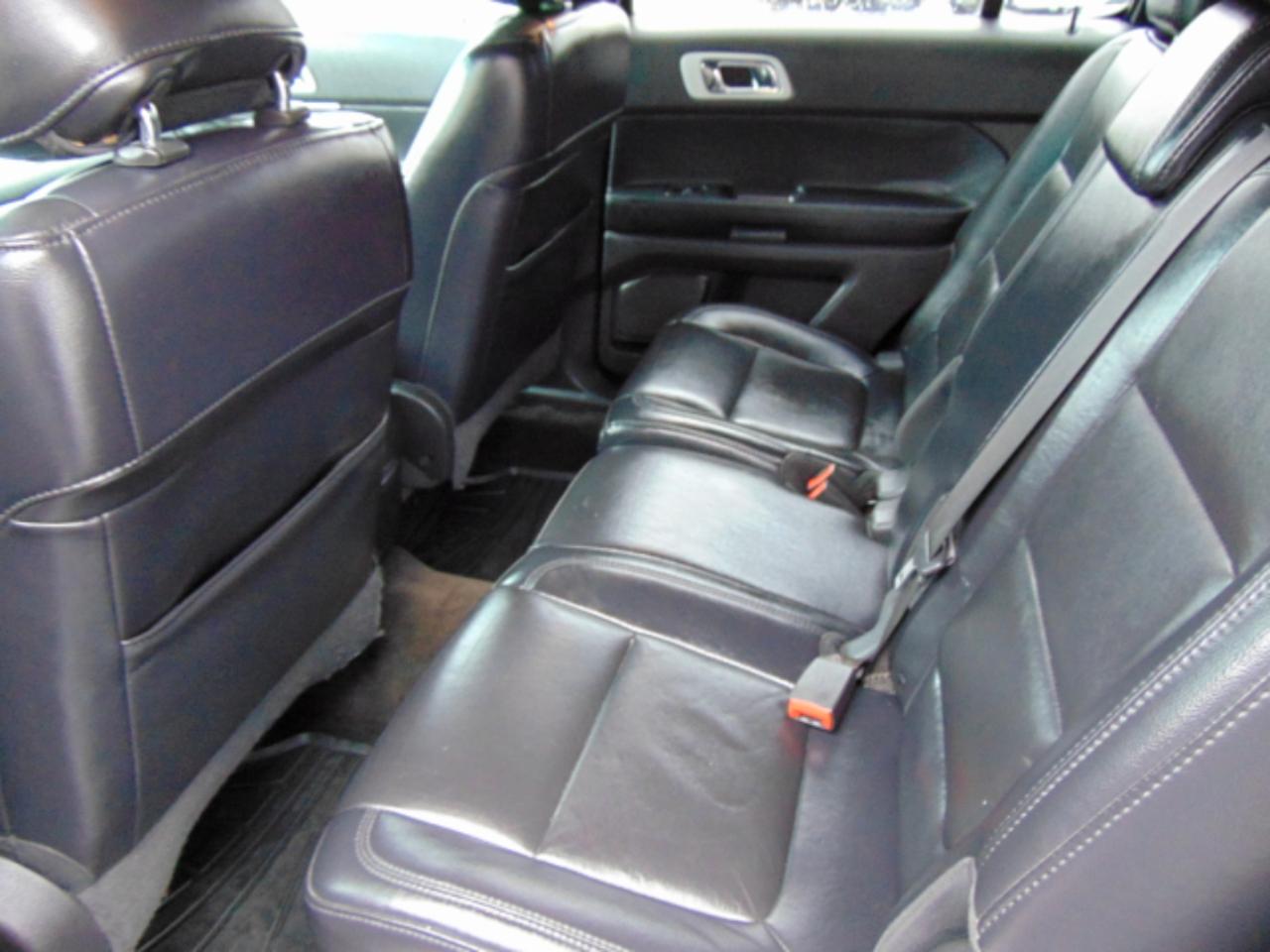 Ford Explorer XLT FWD 2012