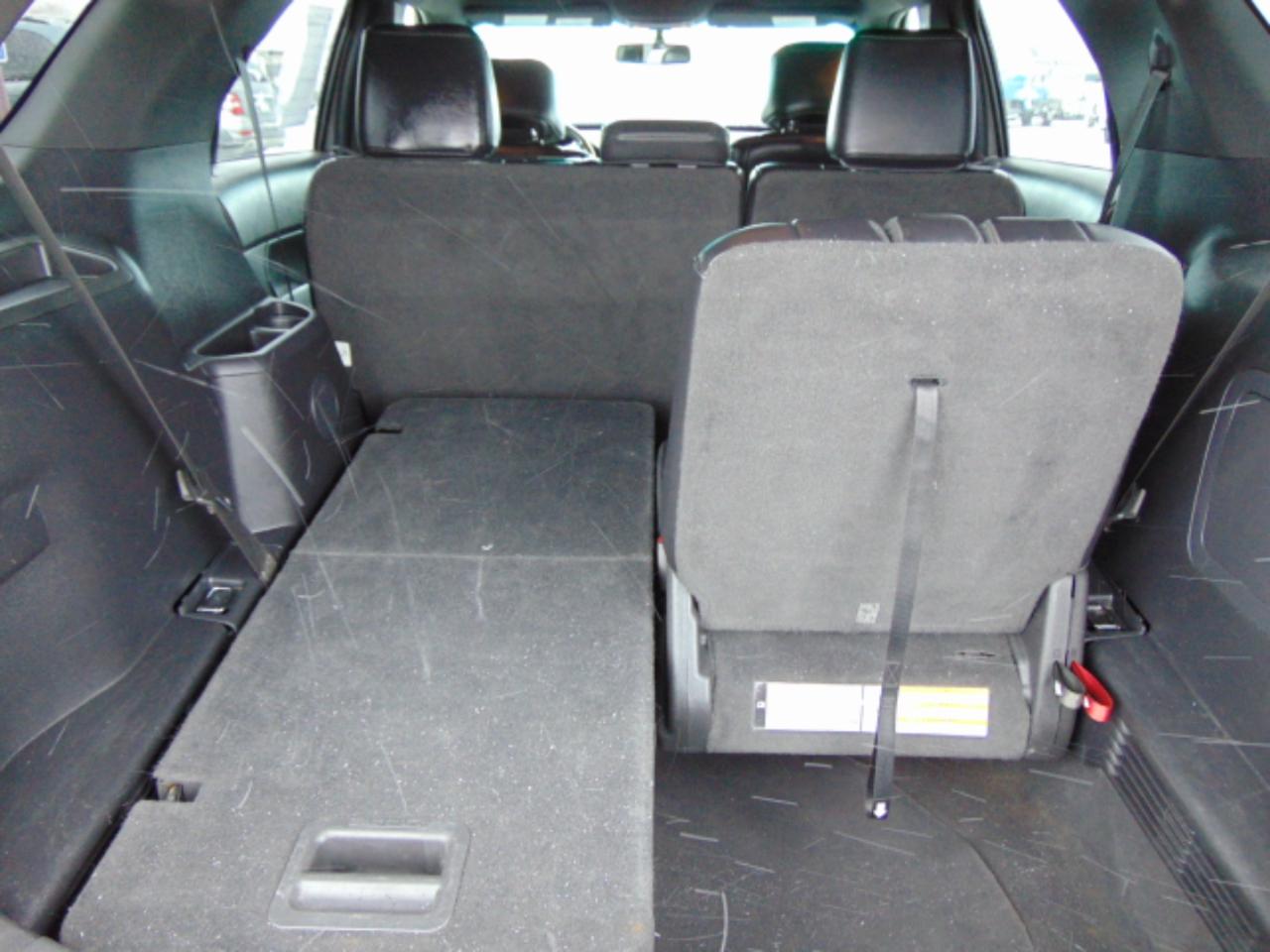 Ford Explorer XLT FWD 2012