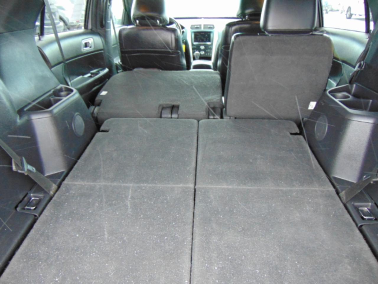 Ford Explorer XLT FWD 2012