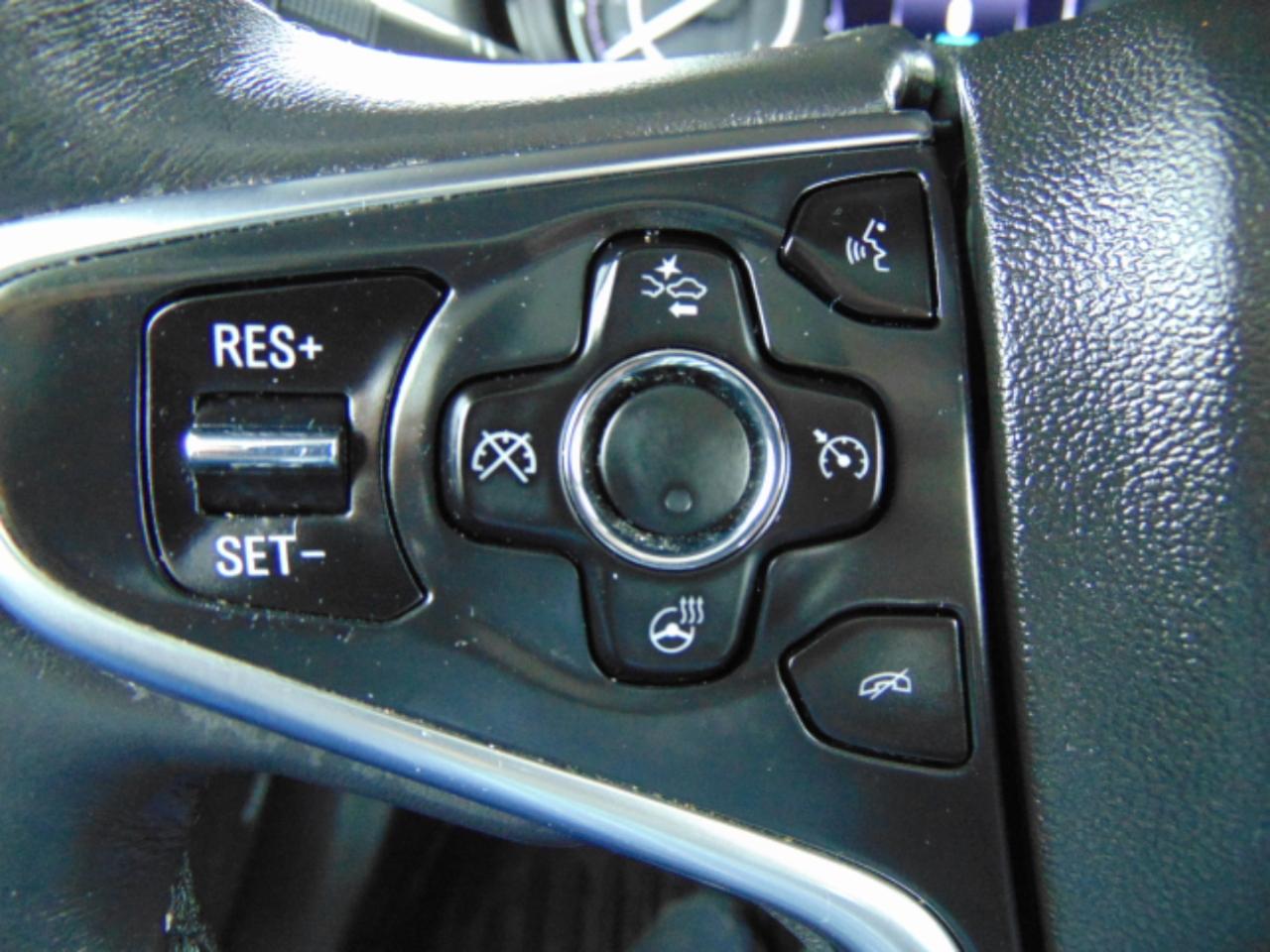 Buick Regal Premium II 2017