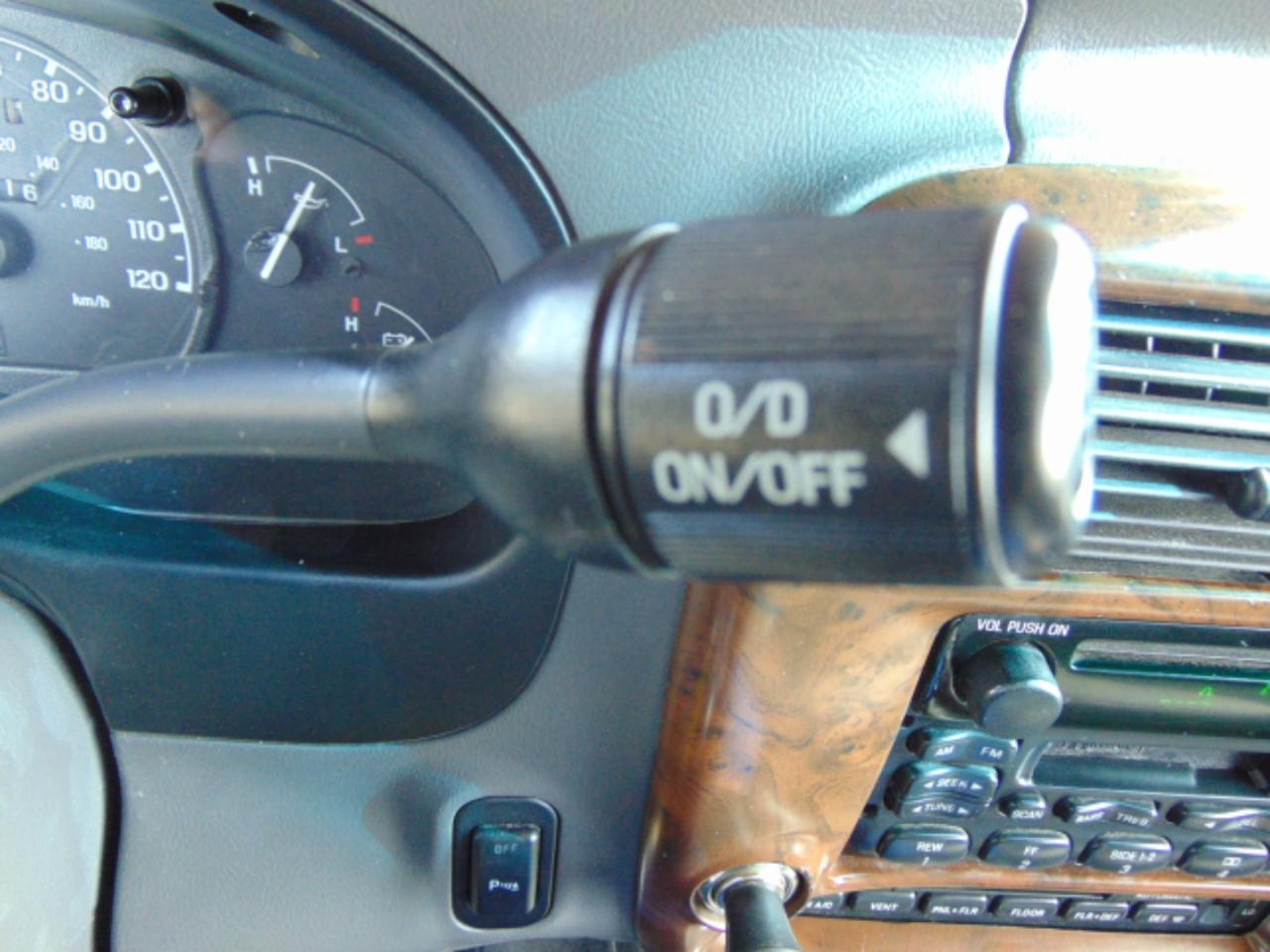 Ford Explorer Limited AWD 2000