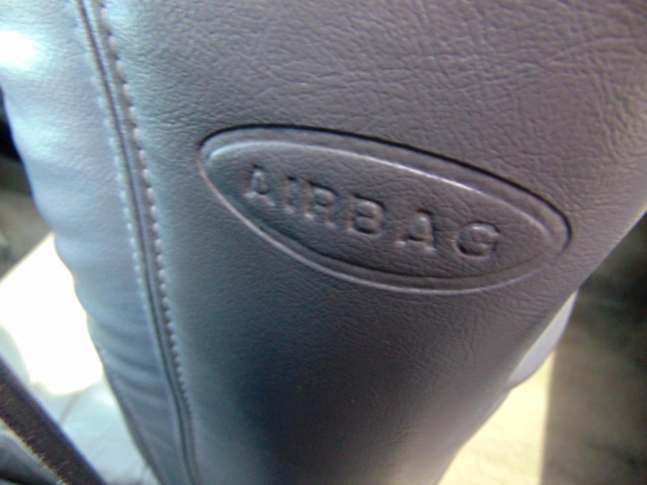 Ford Explorer Limited AWD 2000