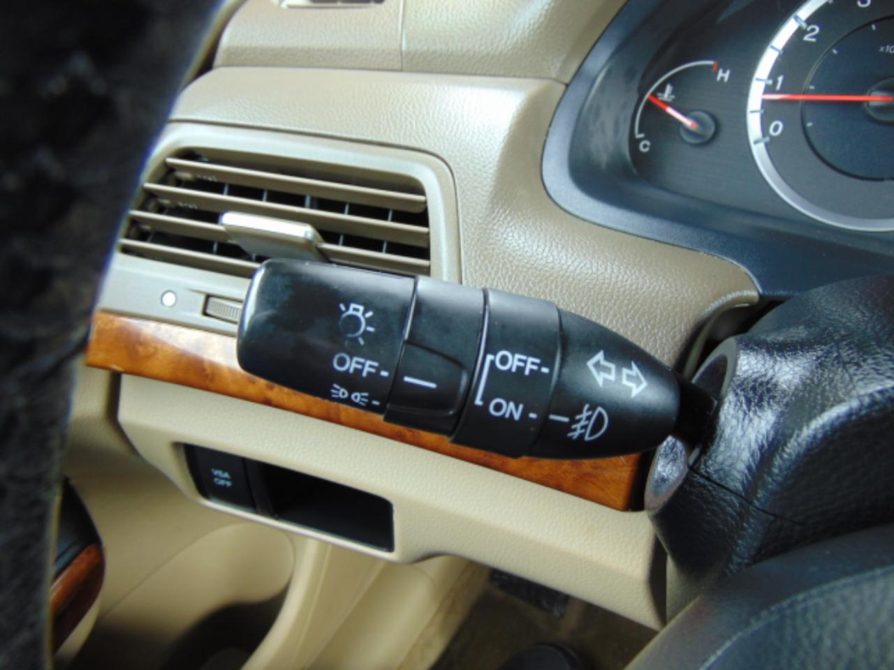 Honda Accord EX-L V-6 Sedan AT 2009