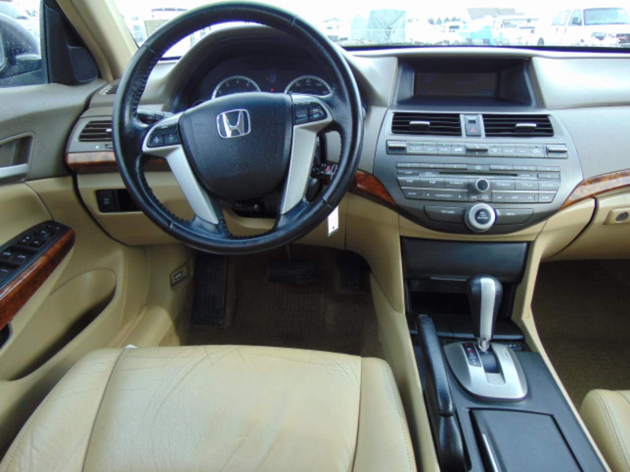 Honda Accord EX-L V-6 Sedan AT 2009