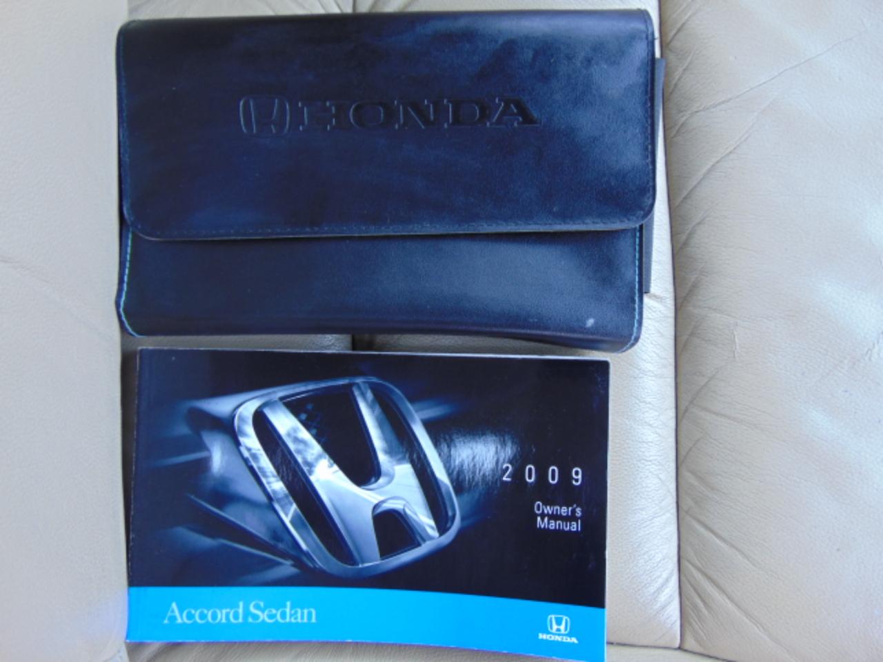 Honda Accord EX-L V-6 Sedan AT 2009