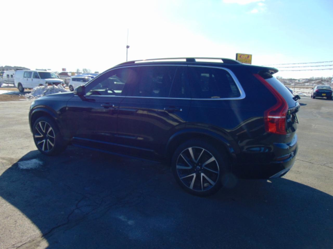 Volvo XC90 T6 Momentum AWD 2018
