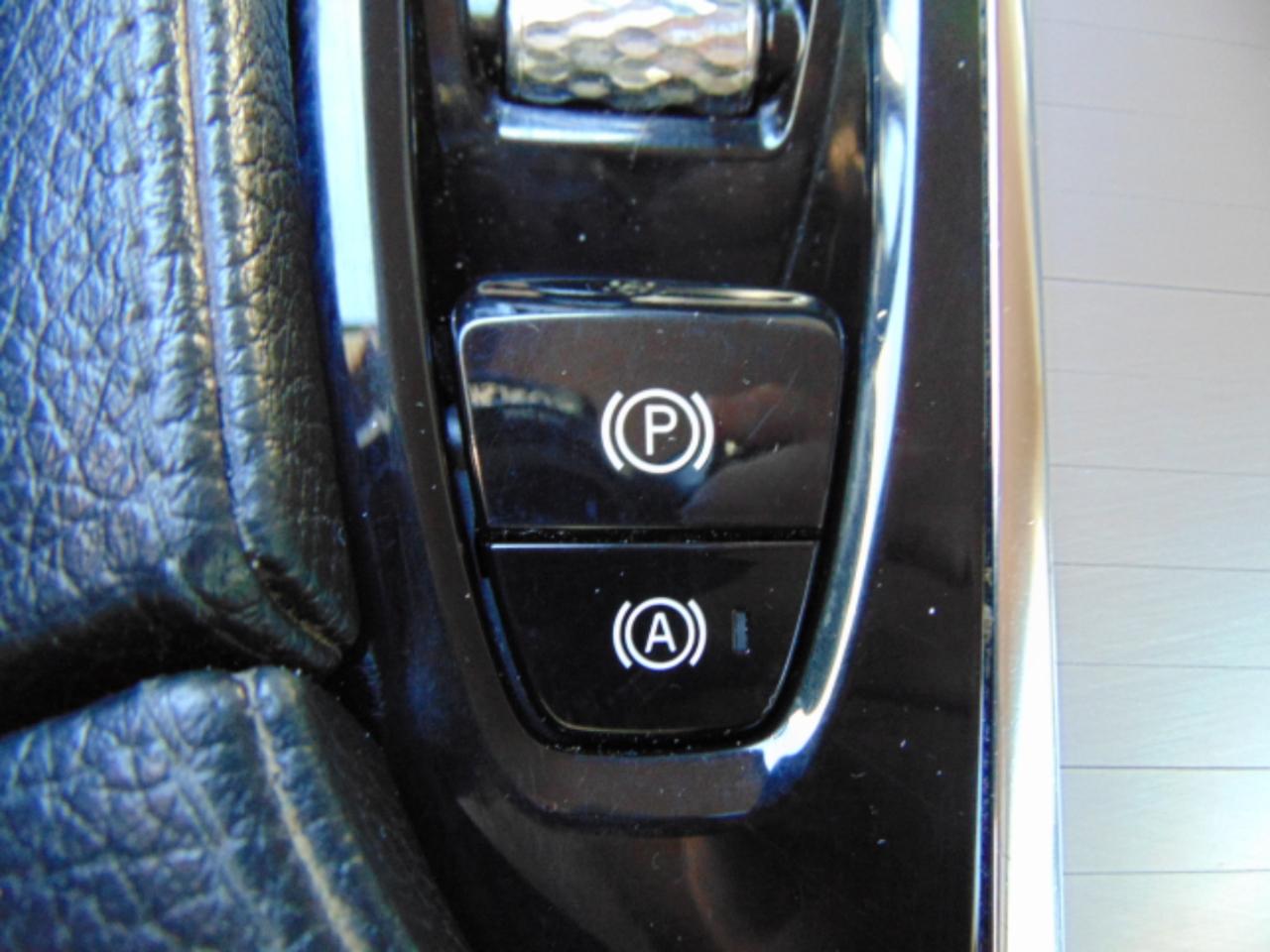 Volvo XC90 T6 Momentum AWD 2018