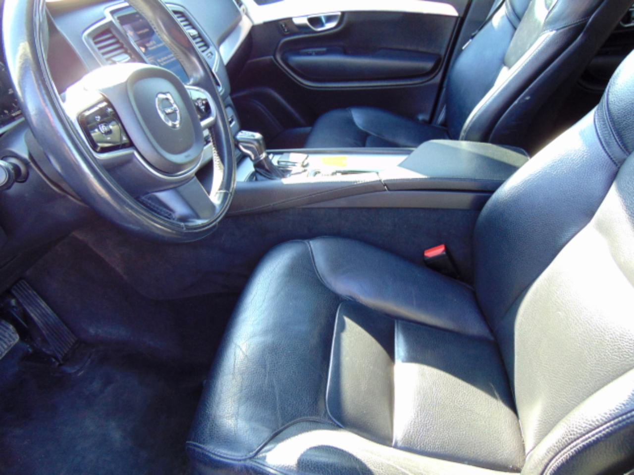 Volvo XC90 T6 Momentum AWD 2018