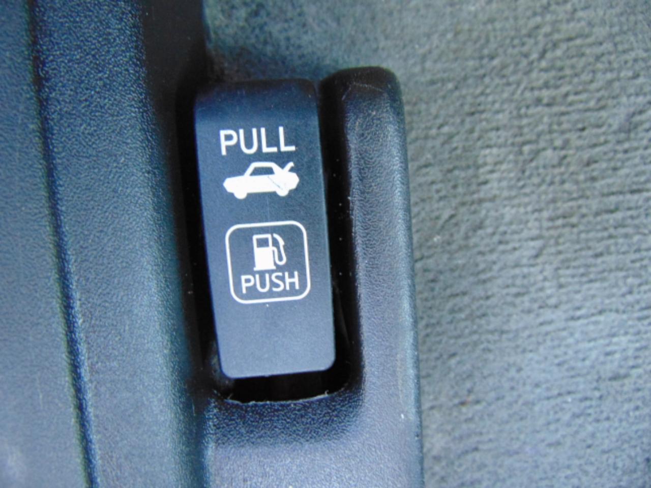 Nissan Sentra 2.0 SR 2011