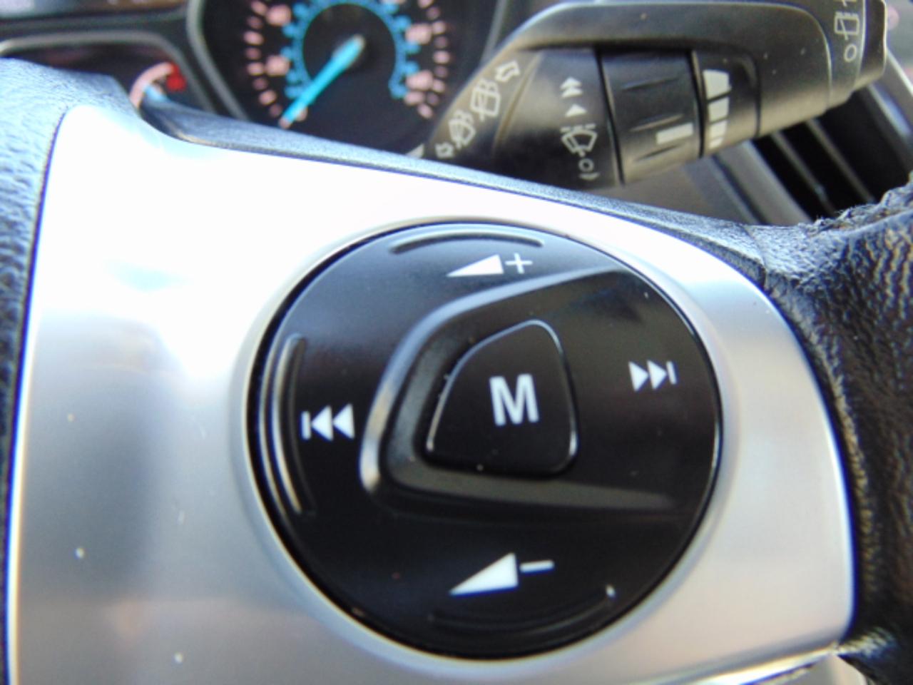 Ford Escape SEL FWD 2013