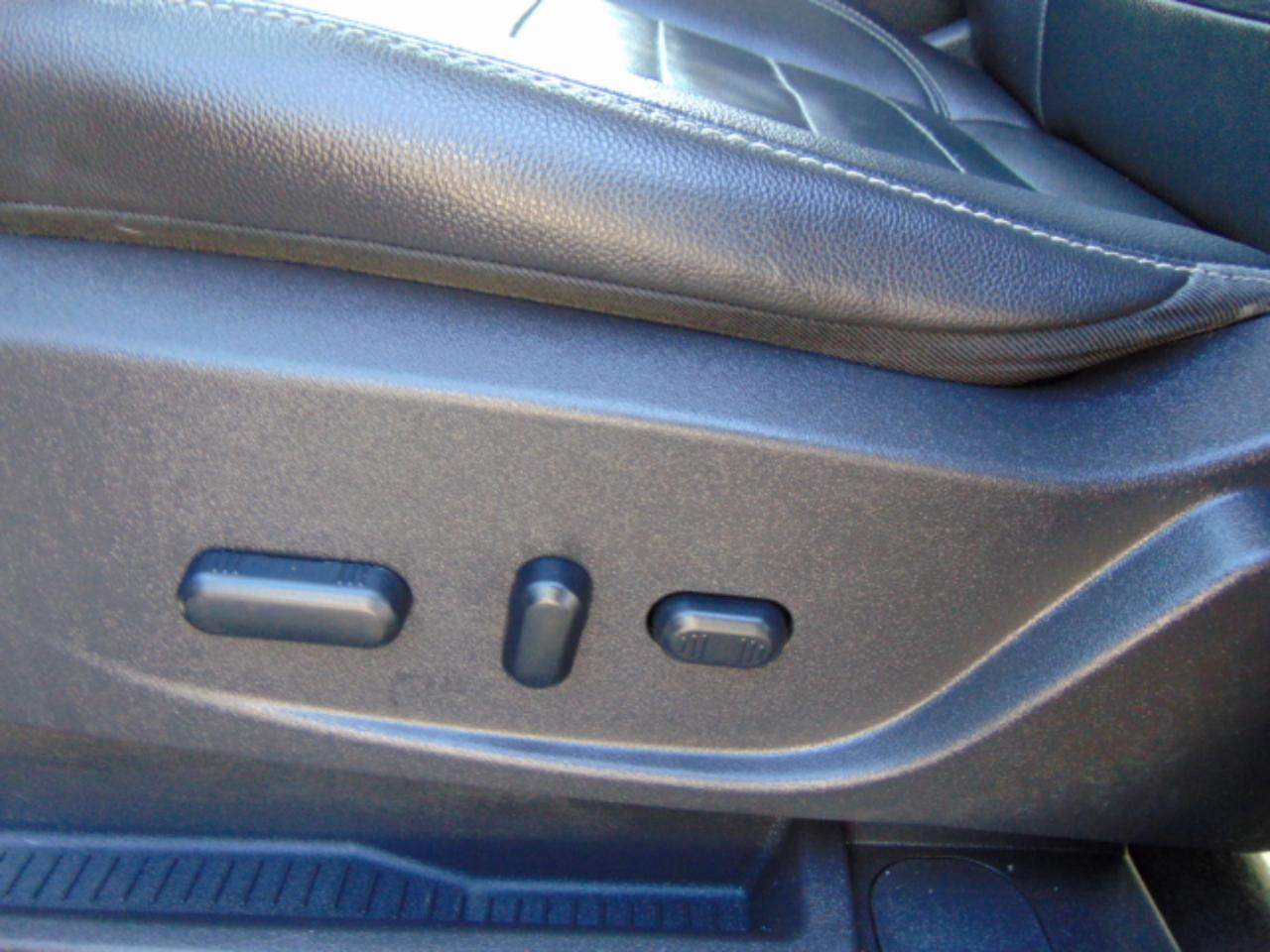 Ford Escape SEL FWD 2013