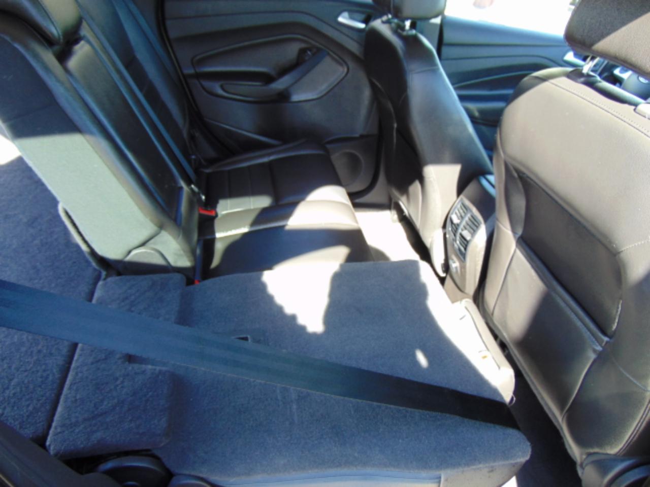 Ford Escape SEL FWD 2013