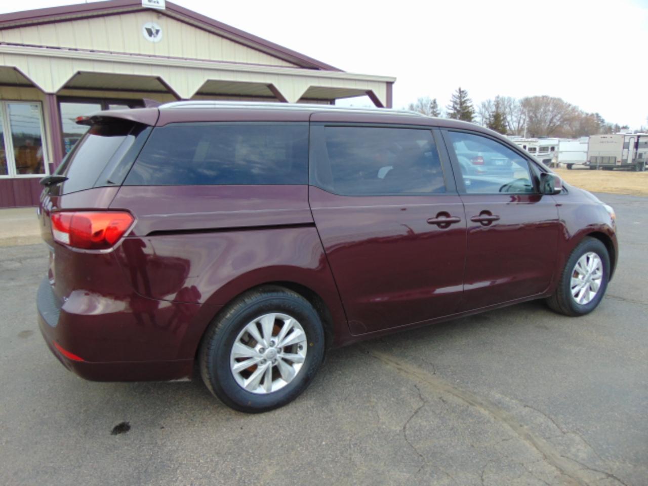 Kia Sedona LX 2015