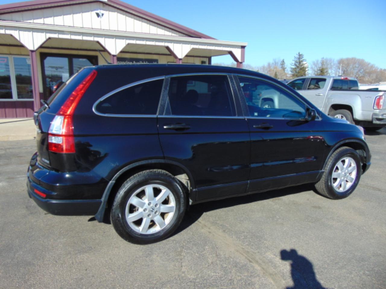 Honda CR-V SE 4WD 5-Speed AT 2011