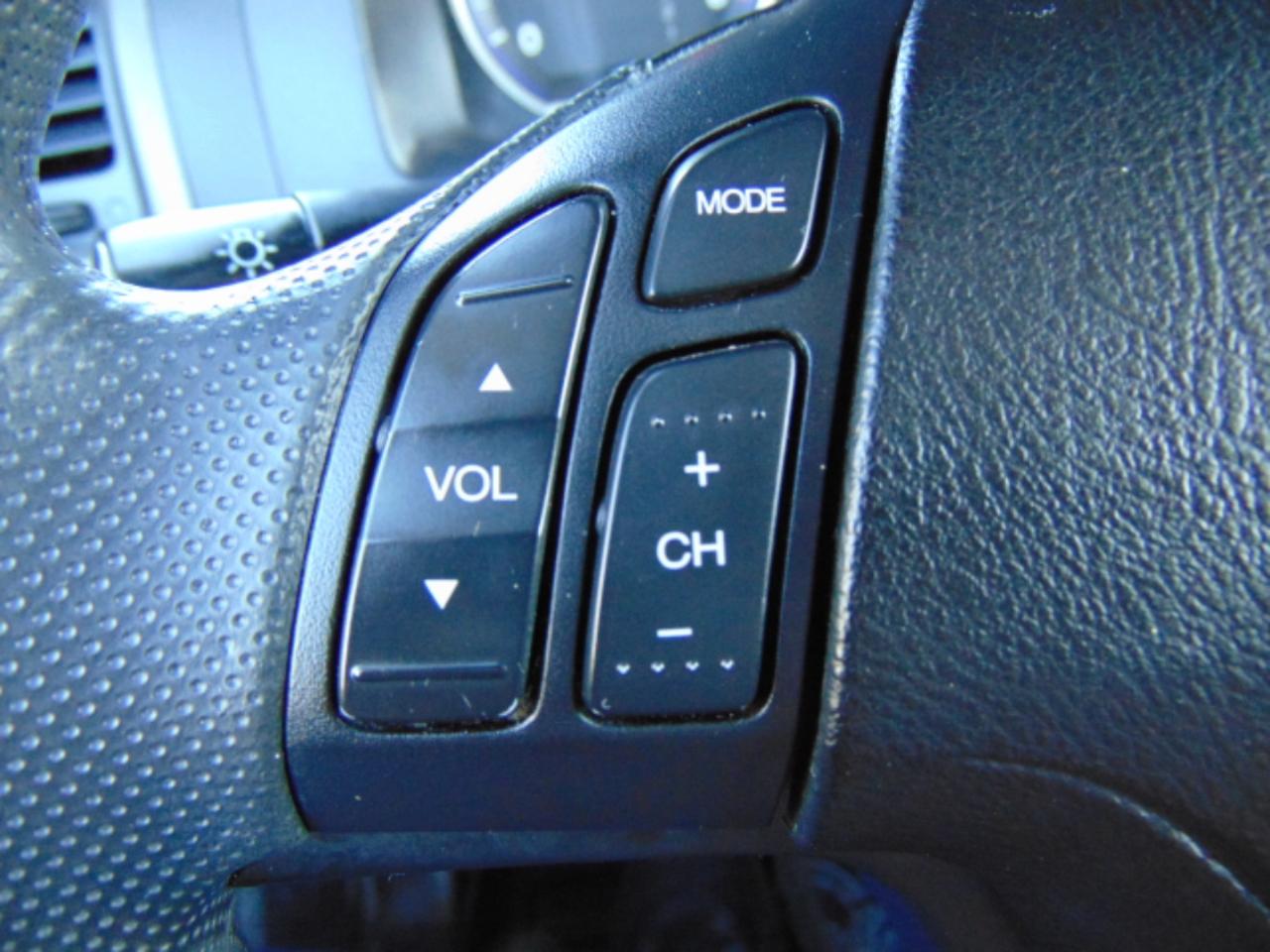 Honda CR-V SE 4WD 5-Speed AT 2011