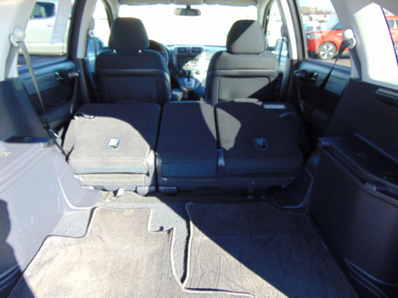 Honda CR-V SE 4WD 5-Speed AT 2011