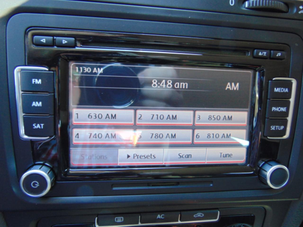 Volkswagen GTI 4-door 2012