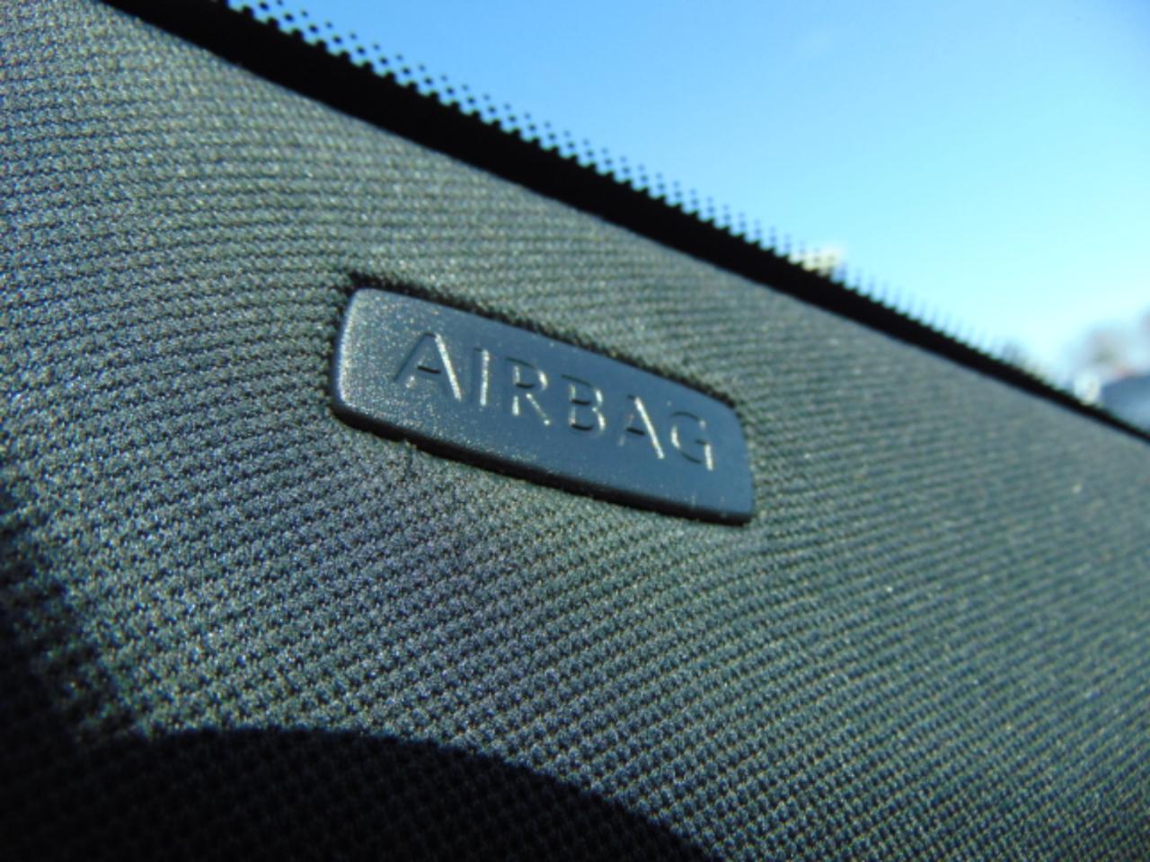 Volkswagen GTI 4-door 2012