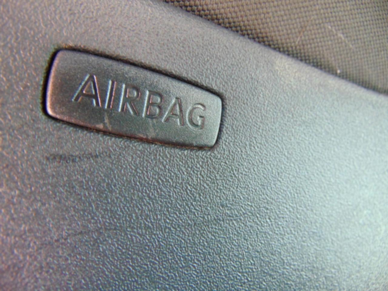 Volkswagen GTI 4-door 2012