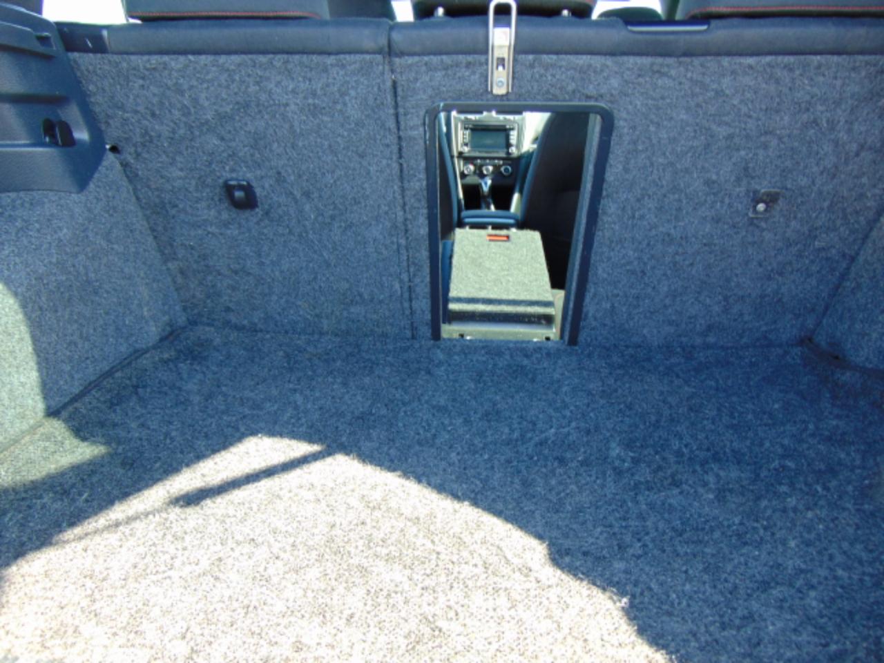 Volkswagen GTI 4-door 2012