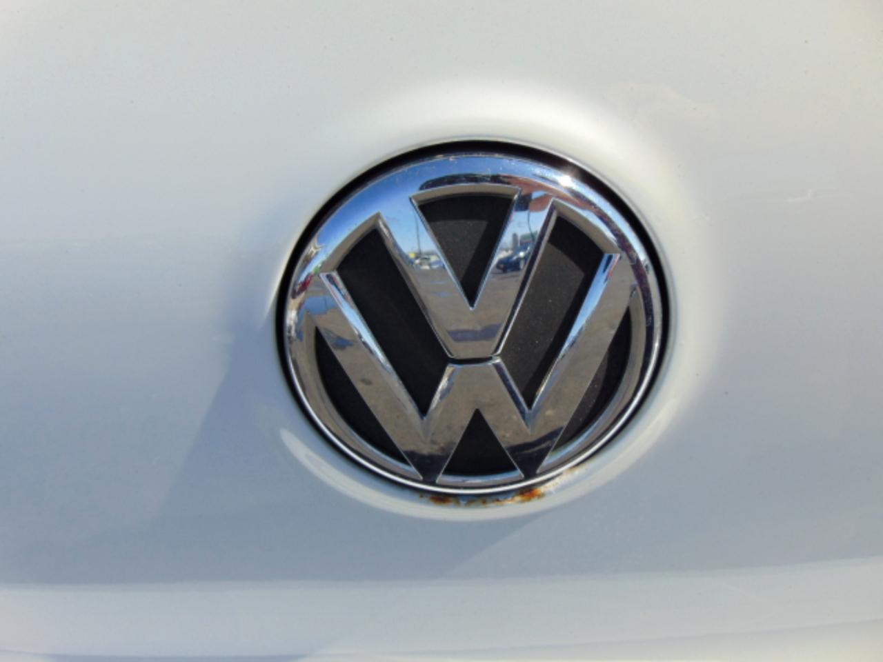 Volkswagen GTI 4-door 2012