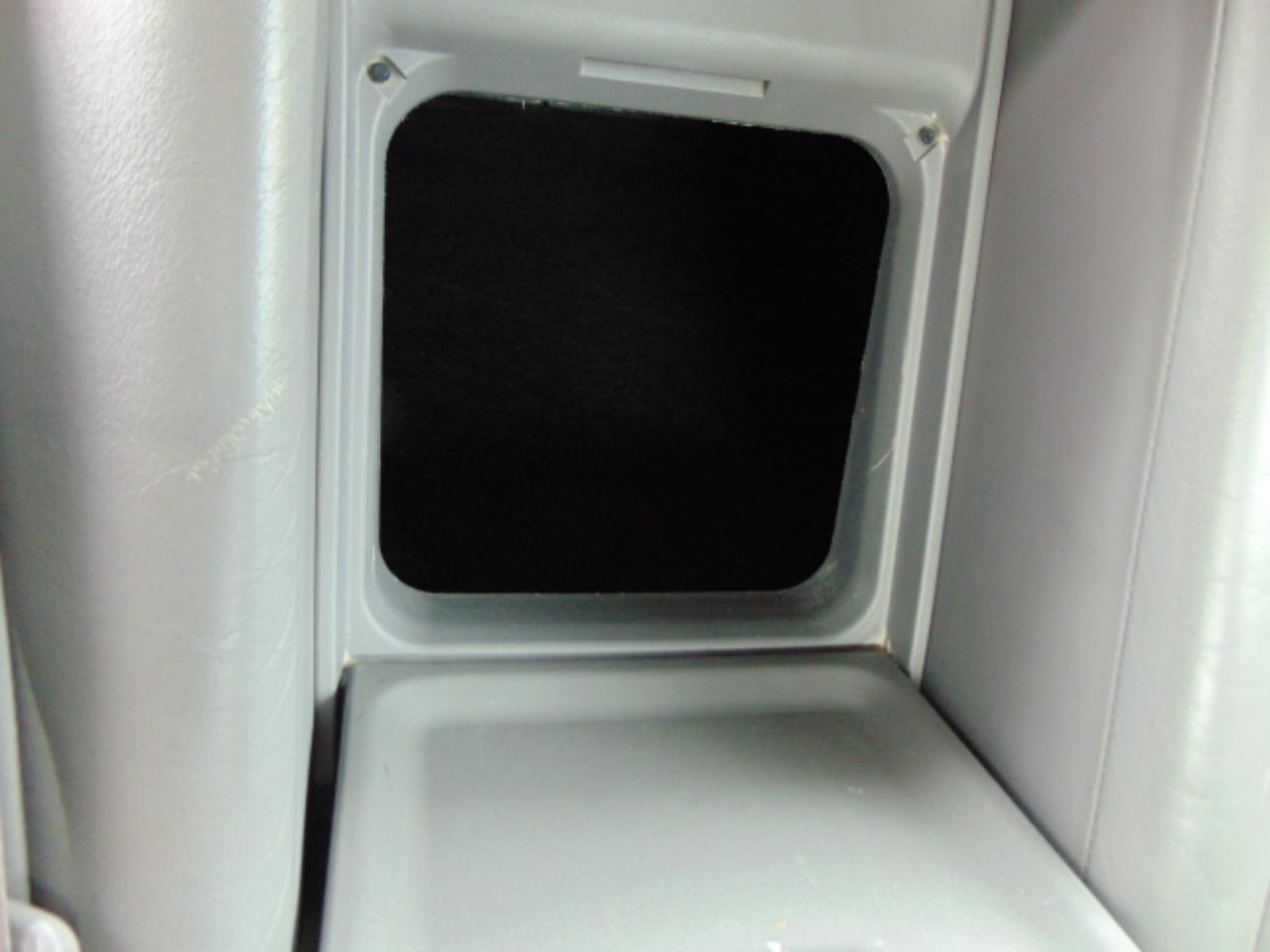 Toyota Avalon XLS 4D Sedan 2000