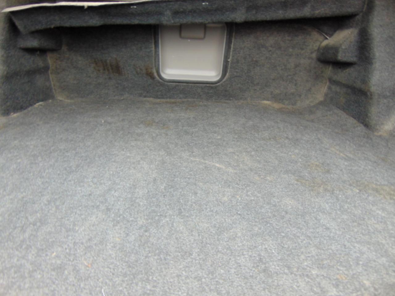 Toyota Avalon XLS 4D Sedan 2000