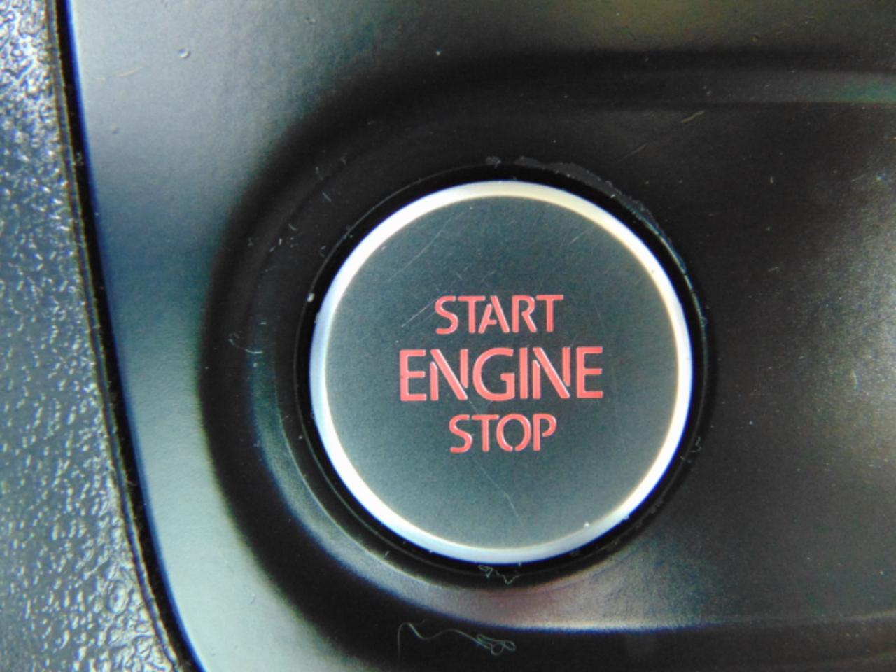 Volkswagen Tiguan S 4Motion 2012