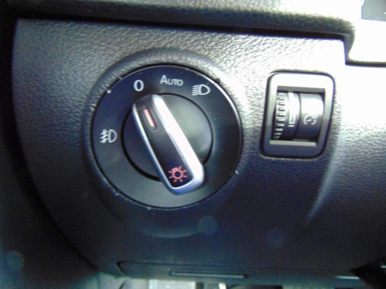 Volkswagen Tiguan S 4Motion 2012