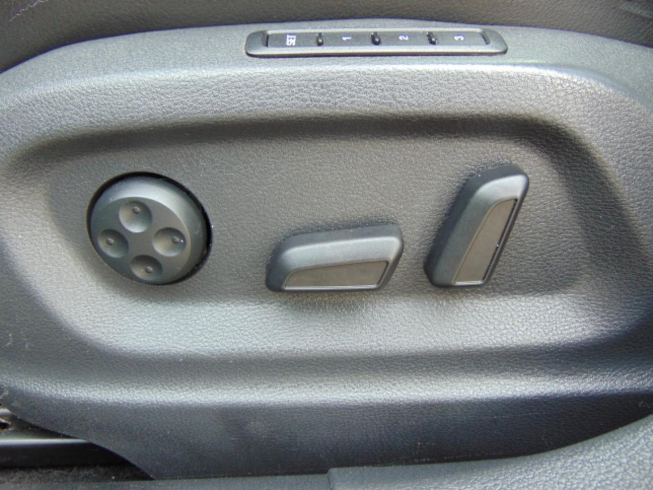 Volkswagen Tiguan S 4Motion 2012