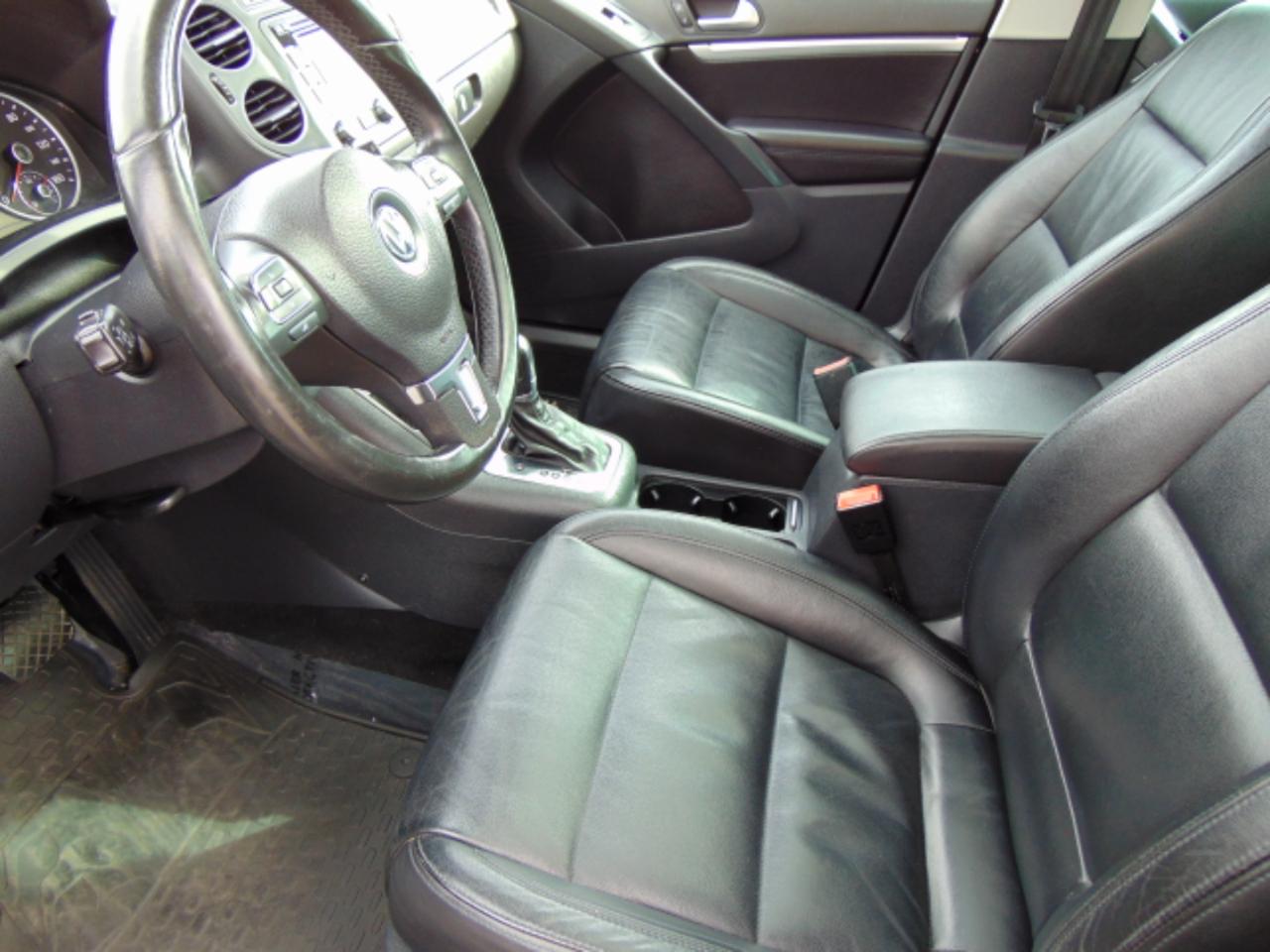 Volkswagen Tiguan S 4Motion 2012