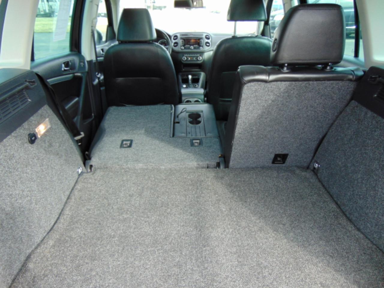 Volkswagen Tiguan S 4Motion 2012